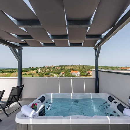 Katarina Villa